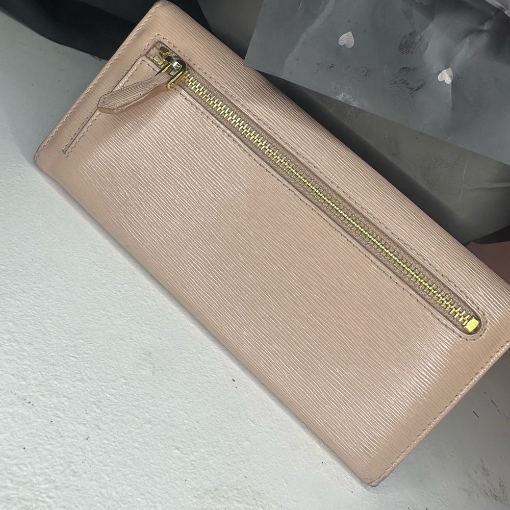 Authentic Prada wallet - Picture 2 of 12
